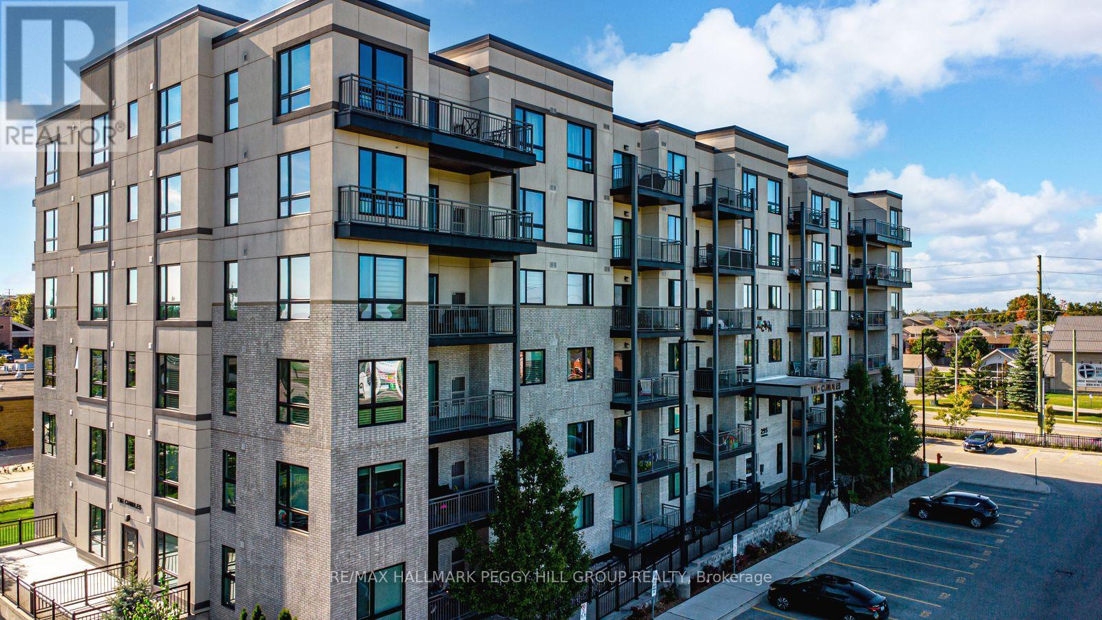 404 - 295 Cundles Road E, Barrie, Ontario  L4M 0K8 - Photo 12 - S12424050