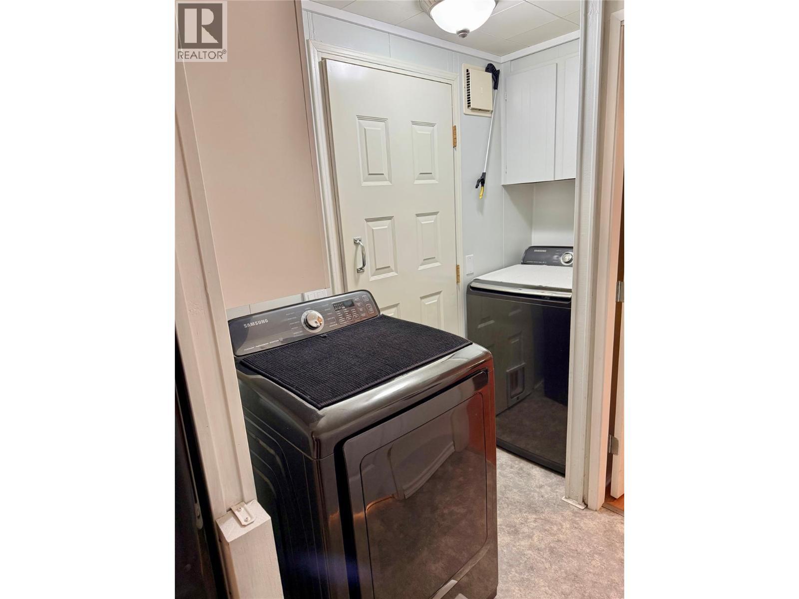 1558 Thompson Road, Christina Lake, British Columbia  V0H 1E0 - Photo 24 - 10360621