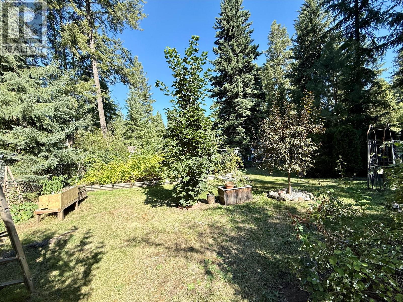 1558 Thompson Road, Christina Lake, British Columbia  V0H 1E0 - Photo 45 - 10360621