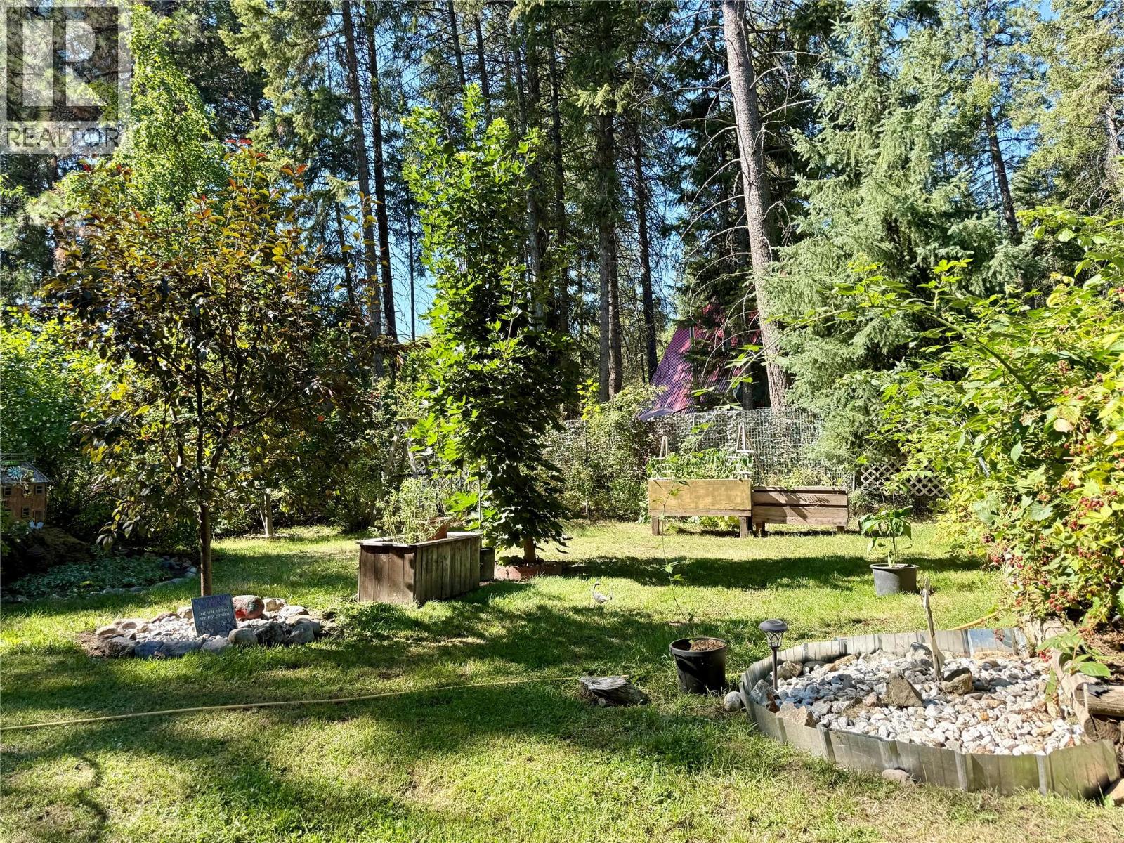 1558 Thompson Road, Christina Lake, British Columbia  V0H 1E0 - Photo 7 - 10360621