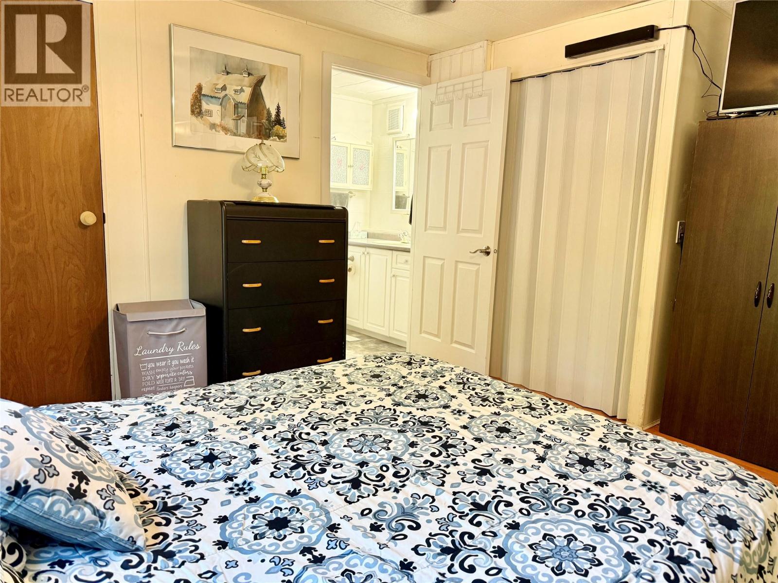 1558 Thompson Road, Christina Lake, British Columbia  V0H 1E0 - Photo 18 - 10360621
