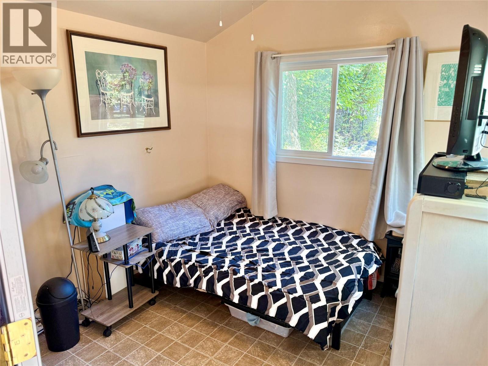 1558 Thompson Road, Christina Lake, British Columbia  V0H 1E0 - Photo 29 - 10360621