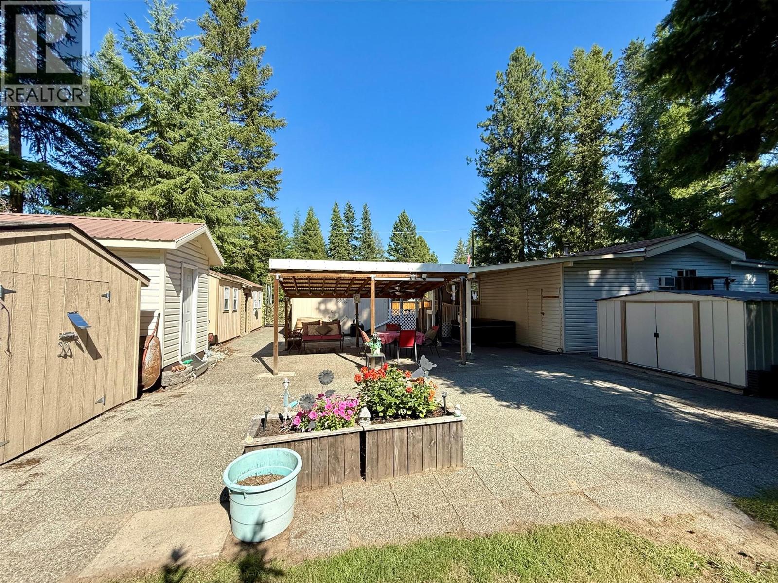 1558 Thompson Road, Christina Lake, British Columbia  V0H 1E0 - Photo 43 - 10360621