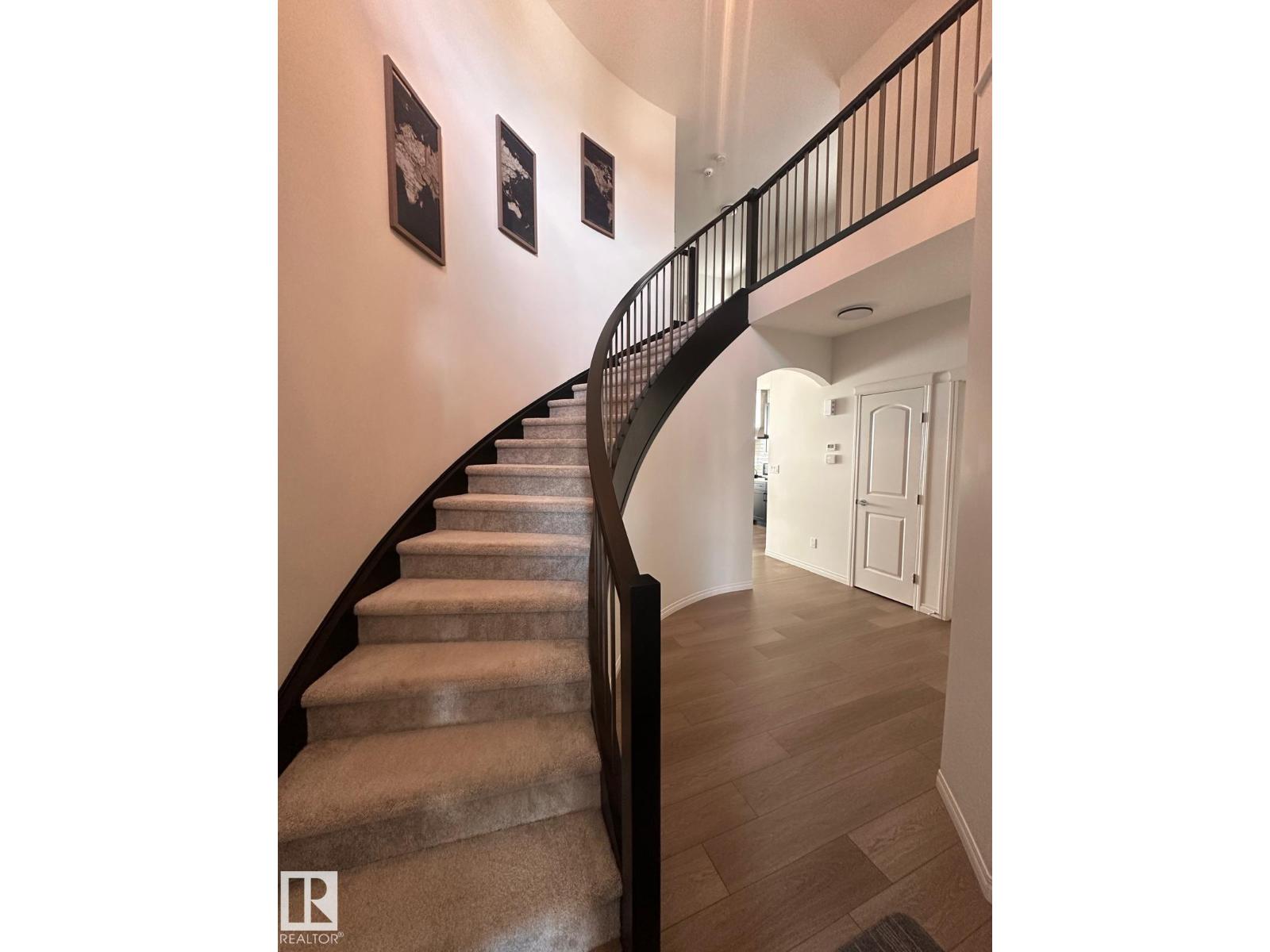 3511 Checknita Pt Sw, Edmonton, Alberta  T6W 4W6 - Photo 4 - E4459214