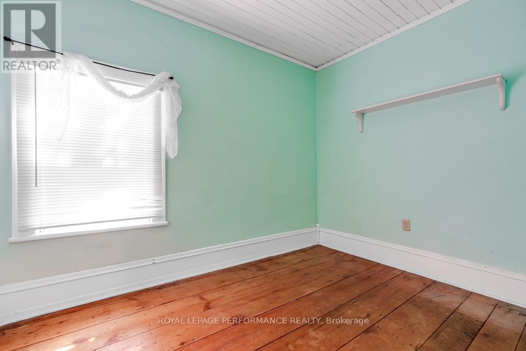 7 Spruce Street S, South Glengarry, Ontario  K0C 1N0 - Photo 16 - X12424111