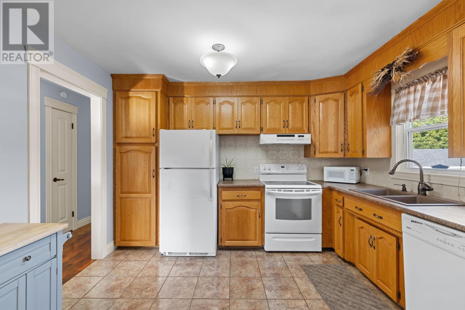 97 Nassau Street, Charlottetown, Prince Edward Island  C1A 7V9 - Photo 9 - 202524201