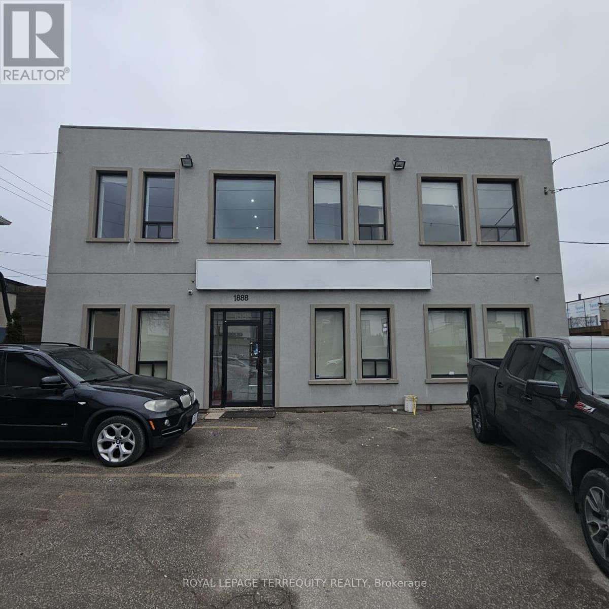 GROUND FLOOR A - 1888 WILSON AVENUE, Toronto, Ontario