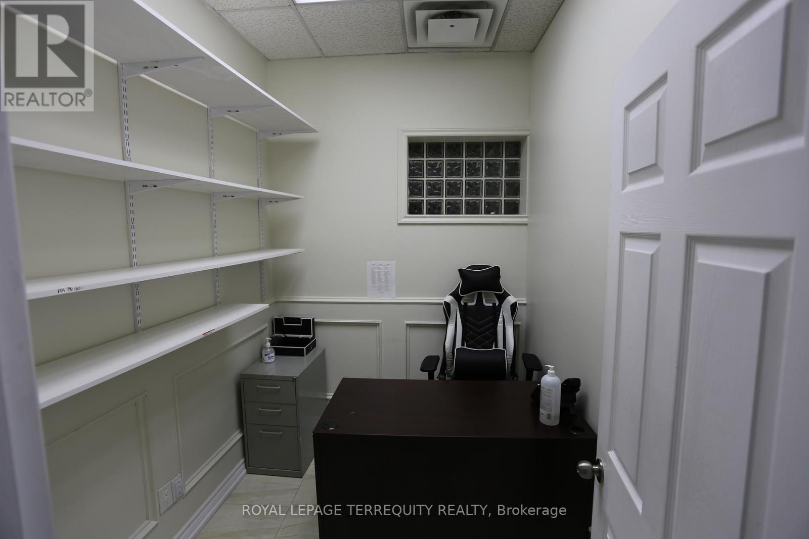 Ground Floor A - 1888 Wilson Avenue, Toronto, Ontario  M9M 1A7 - Photo 14 - W12423960