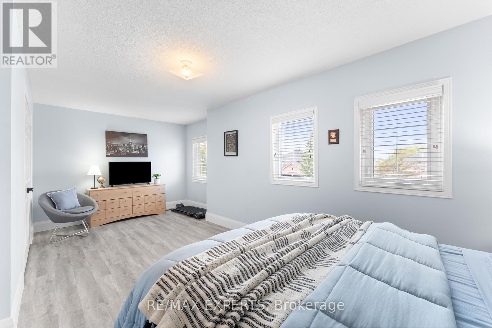 234 Allan Drive, Caledon, Ontario  L7E 1R9 - Photo 27 - W12423962