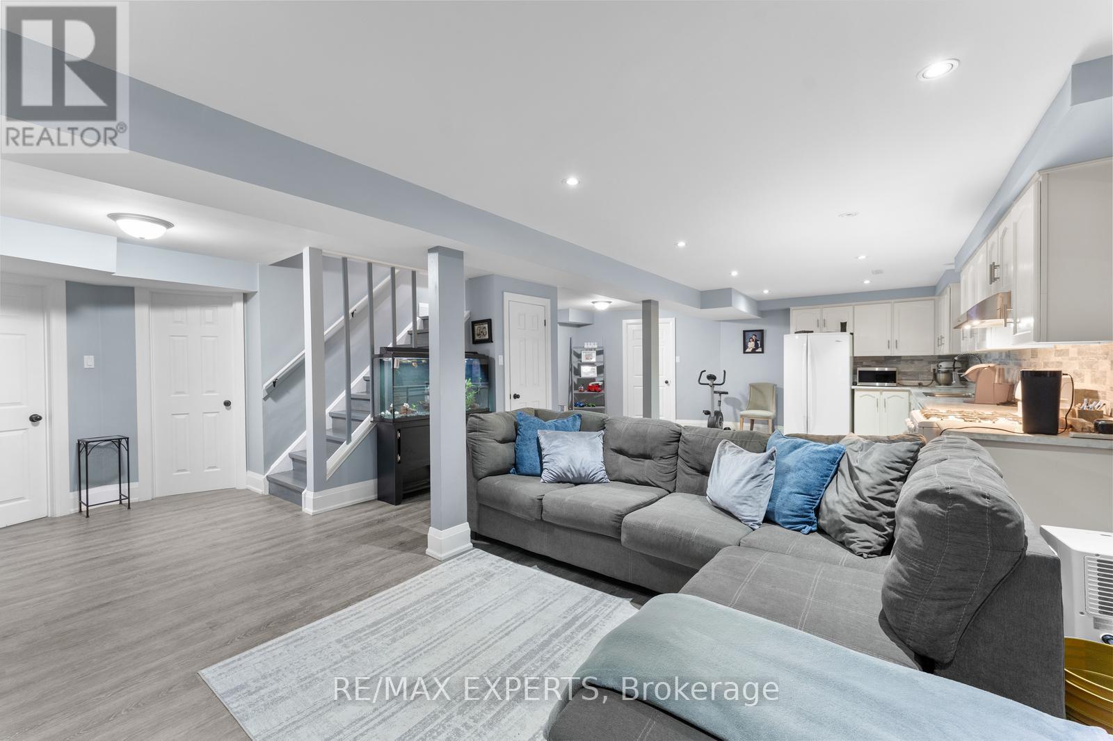 234 Allan Drive, Caledon, Ontario  L7E 1R9 - Photo 31 - W12423962