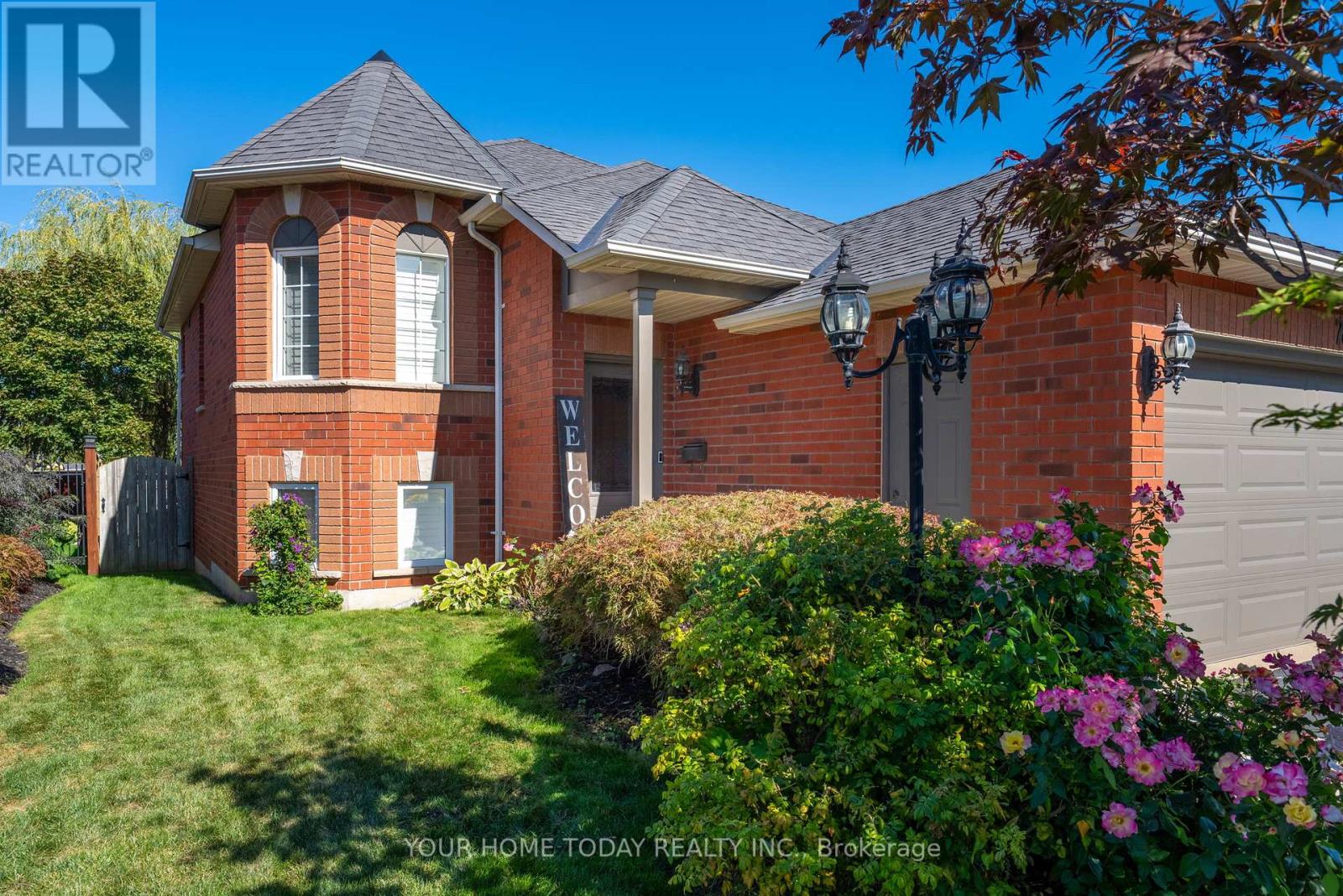 78 Harley Avenue, Halton Hills, Ontario  L7G 5R8 - Photo 1 - W12423967