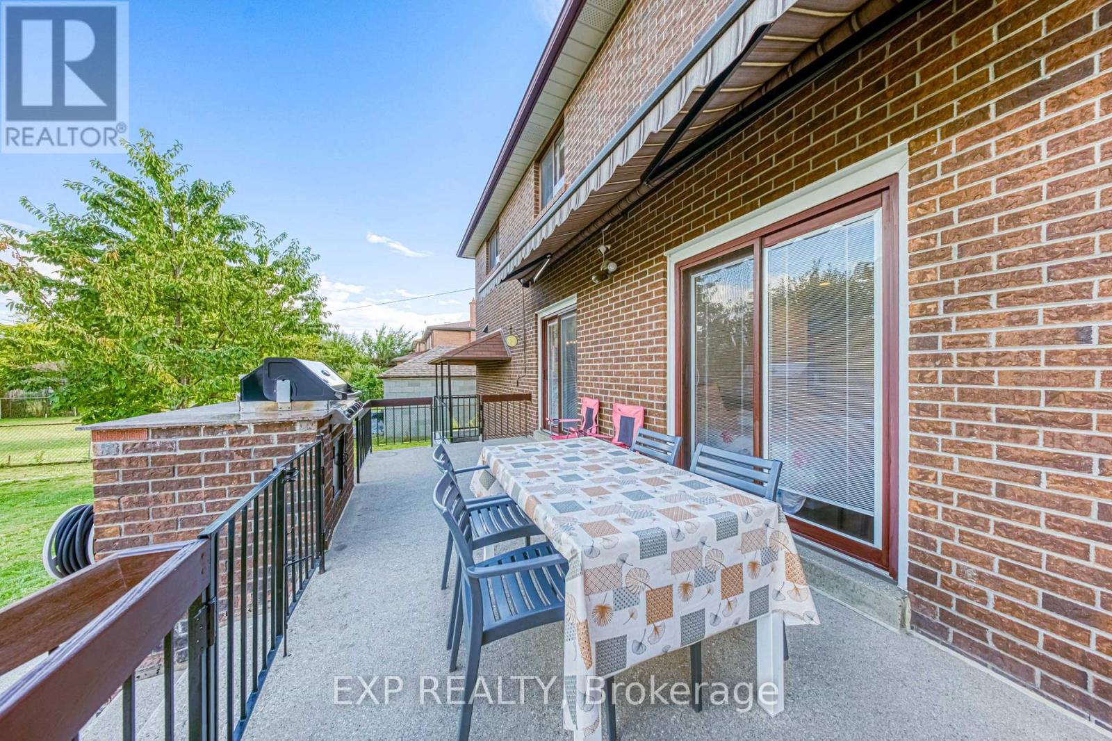 35 Highland Hill, Toronto (Yorkdale-Glen Park), Ontario  M6A 2P7 - Photo 43 - W12424021