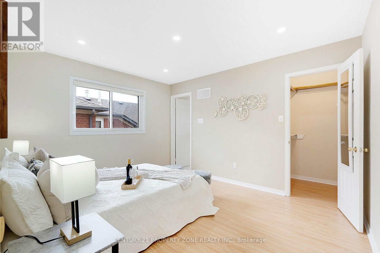 Upper - 5469 Palmerston Crescent, Mississauga, Ontario  L5M 5Z8 - Photo 19 - W12424027