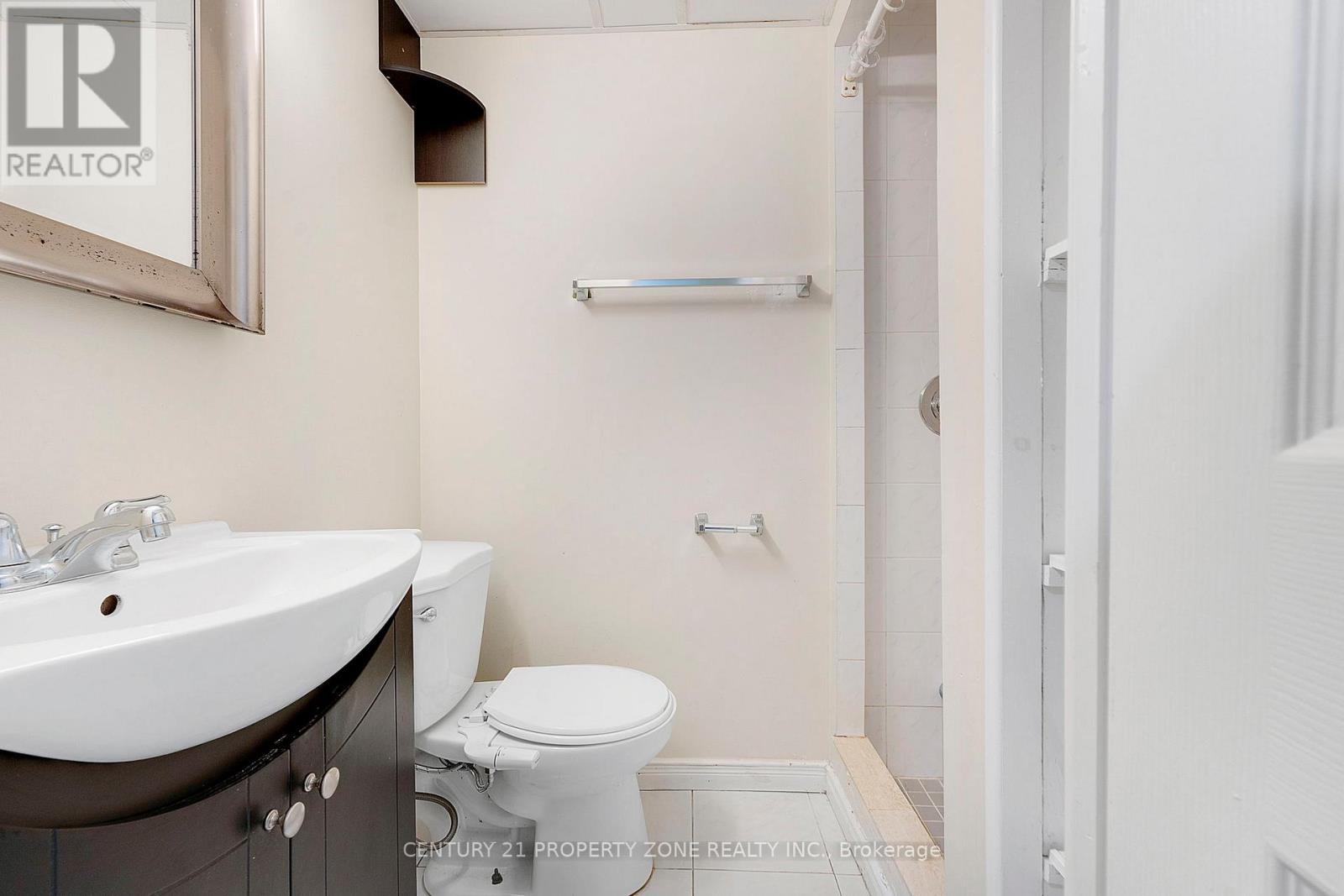 Upper - 5469 Palmerston Crescent, Mississauga, Ontario  L5M 5Z8 - Photo 32 - W12424027