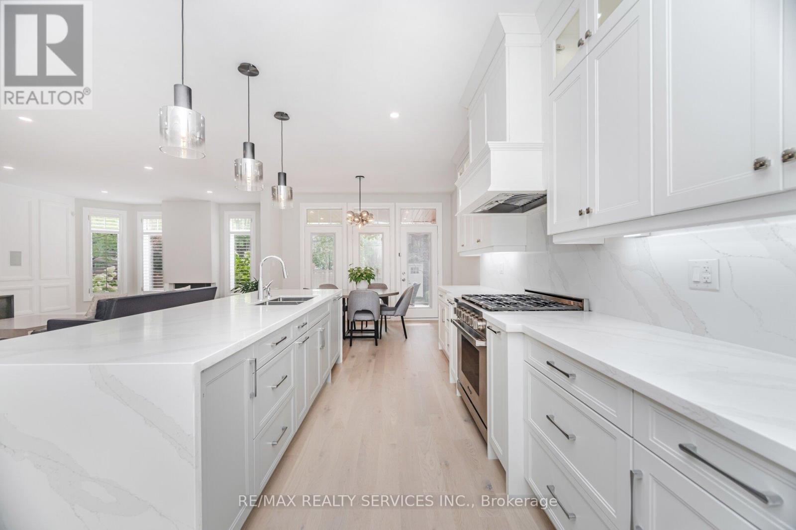 17 Edmonton Street, Brampton (Bram West), Ontario  L6Y 5L2 - Photo 16 - W12424069