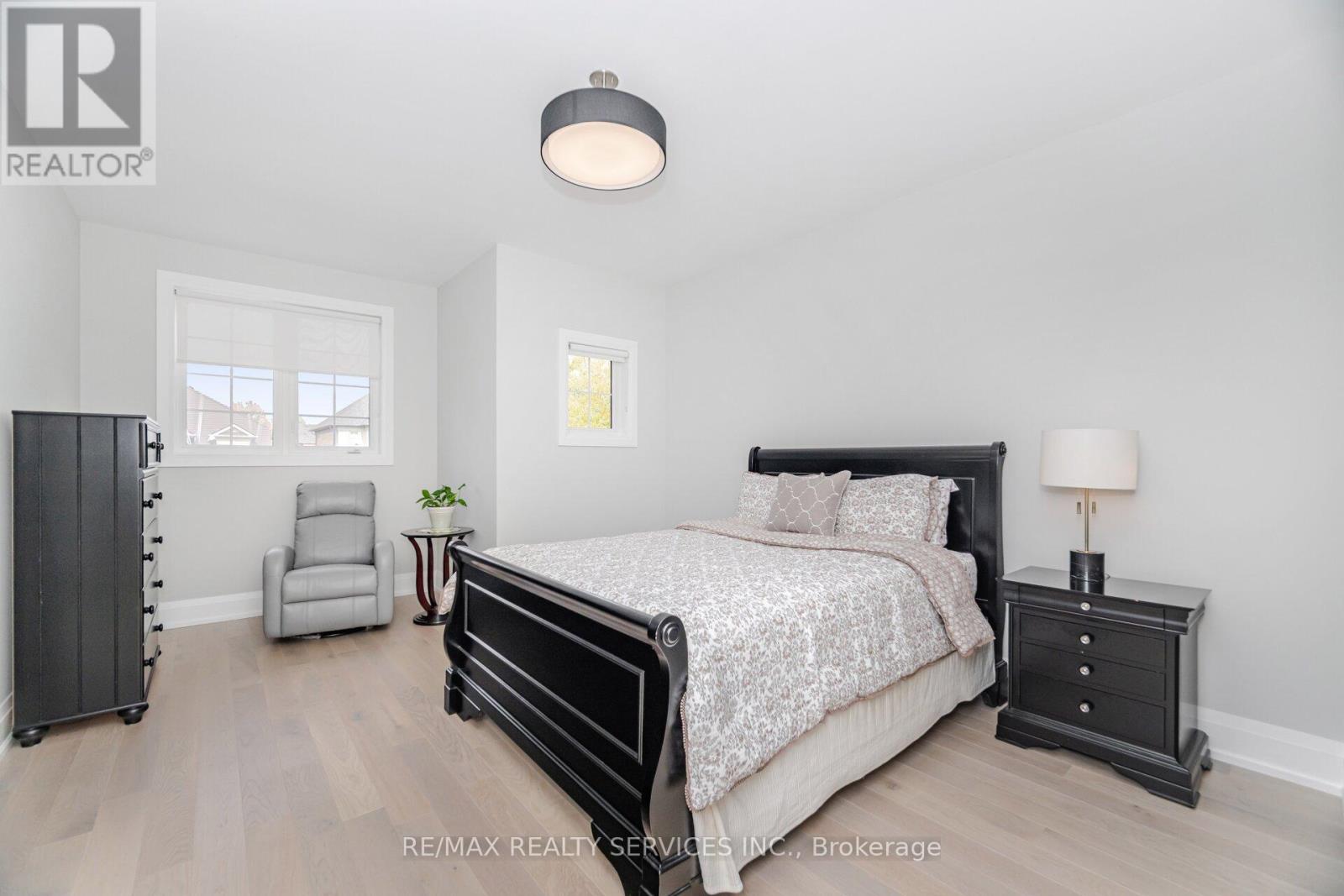 17 Edmonton Street, Brampton (Bram West), Ontario  L6Y 5L2 - Photo 33 - W12424069