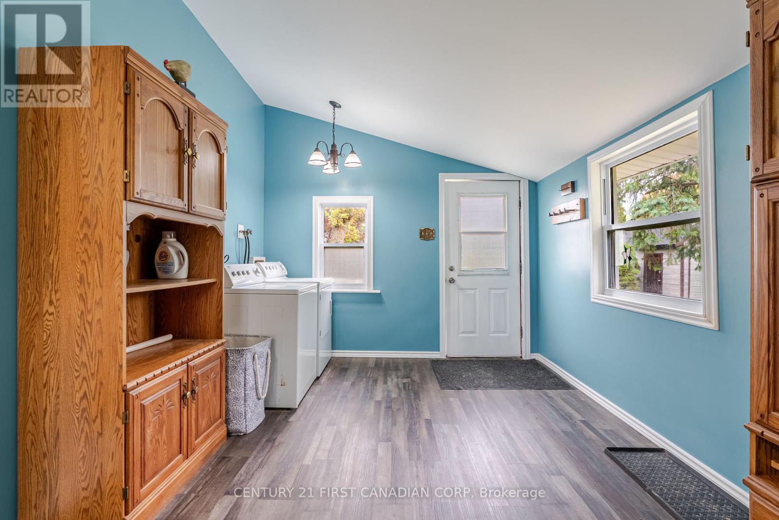 38214 Fingal Line, Southwold, Ontario  N5P 3S5 - Photo 29 - X12424048