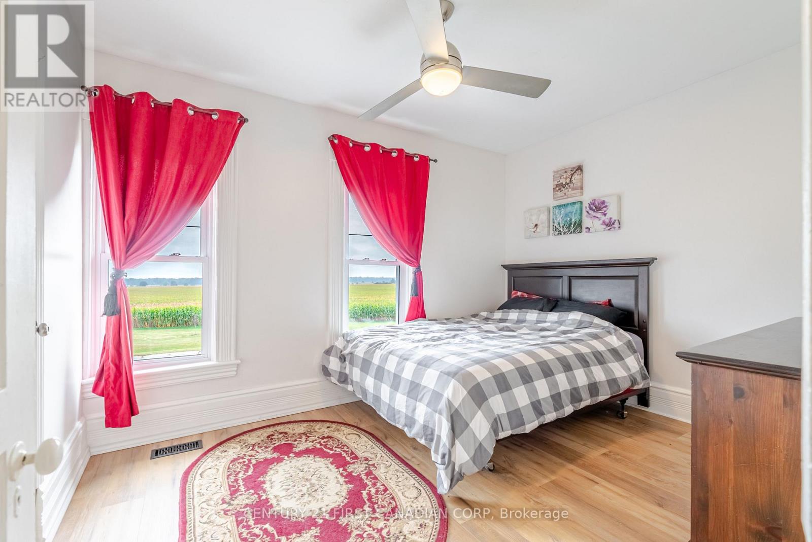 38214 Fingal Line, Southwold, Ontario  N5P 3S5 - Photo 31 - X12424048