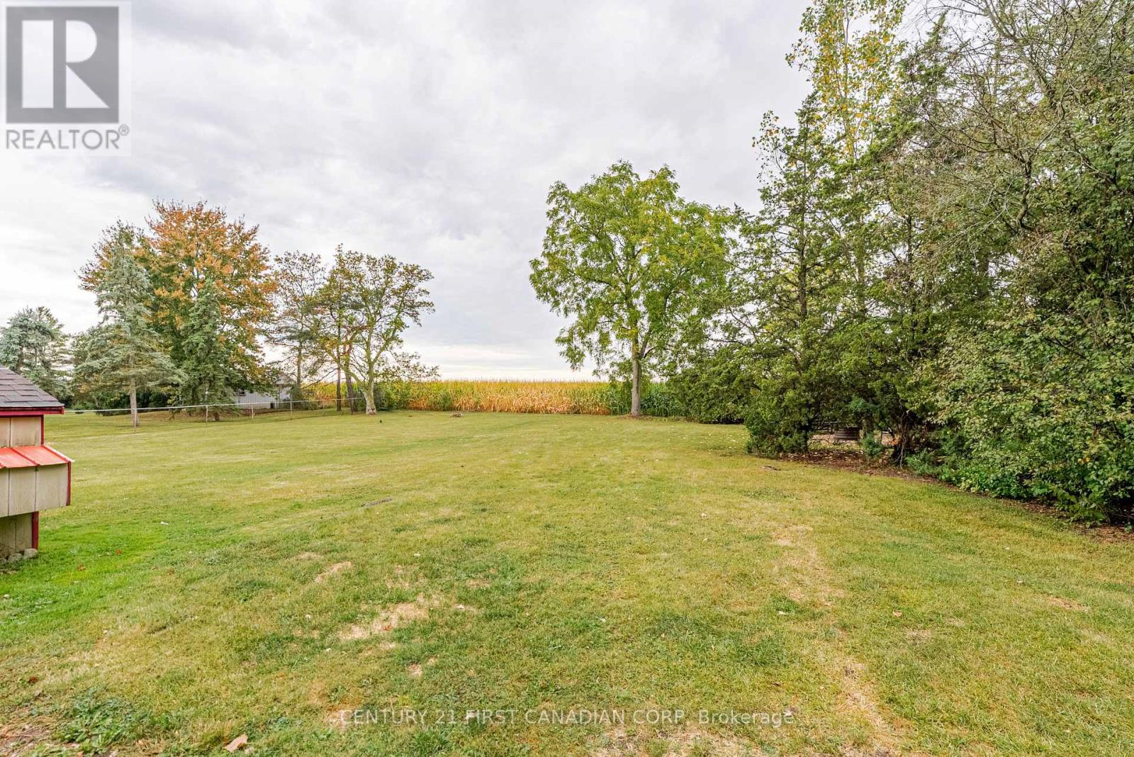 38214 Fingal Line, Southwold, Ontario  N5P 3S5 - Photo 35 - X12424048