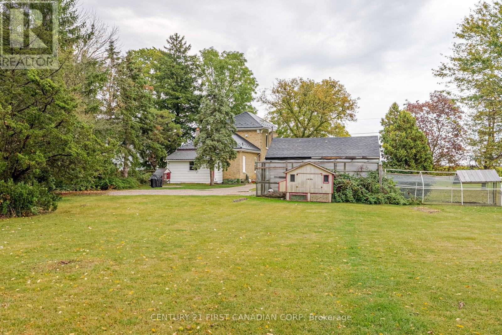 38214 Fingal Line, Southwold, Ontario  N5P 3S5 - Photo 38 - X12424048