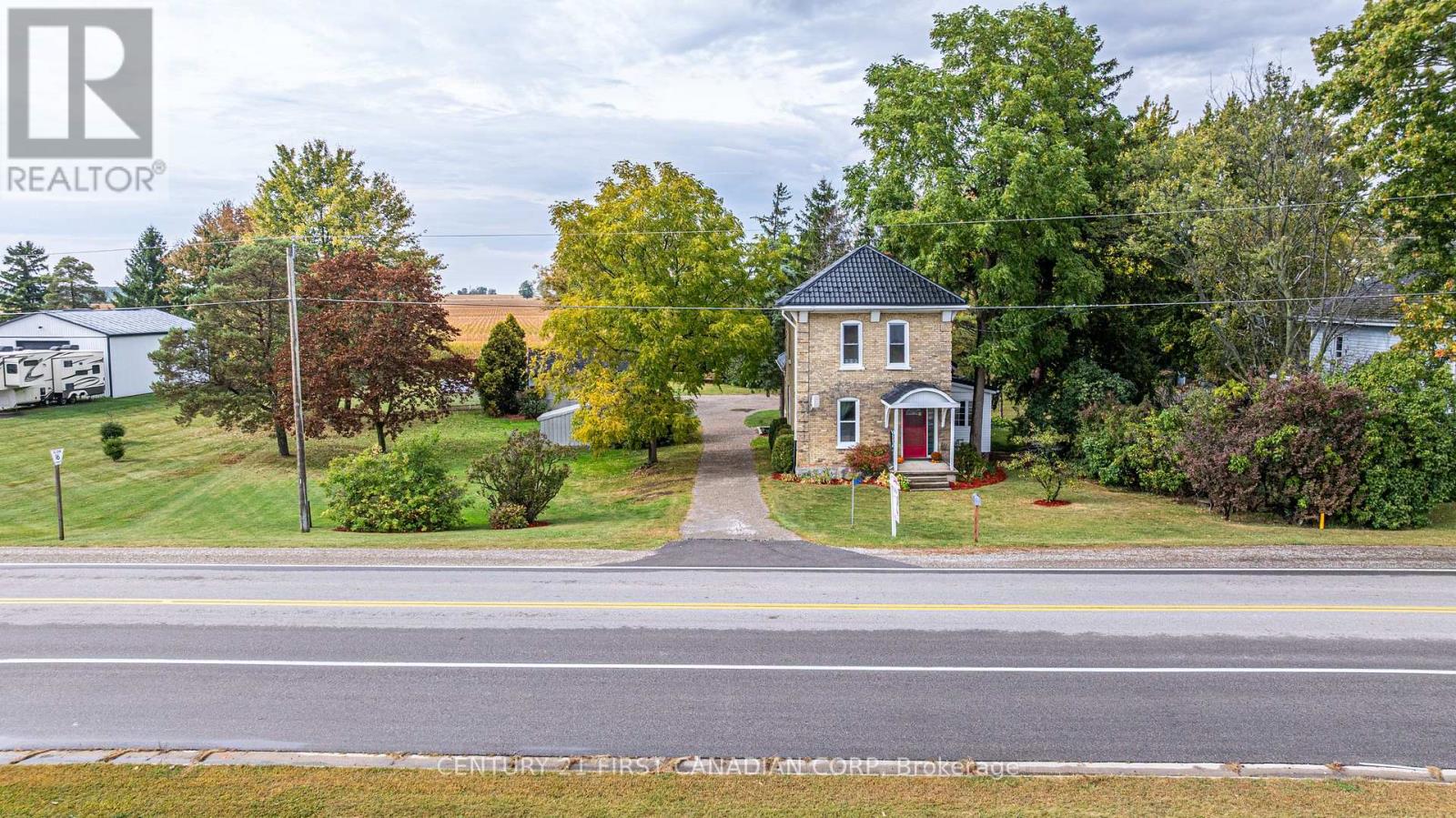 38214 Fingal Line, Southwold, Ontario  N5P 3S5 - Photo 49 - X12424048