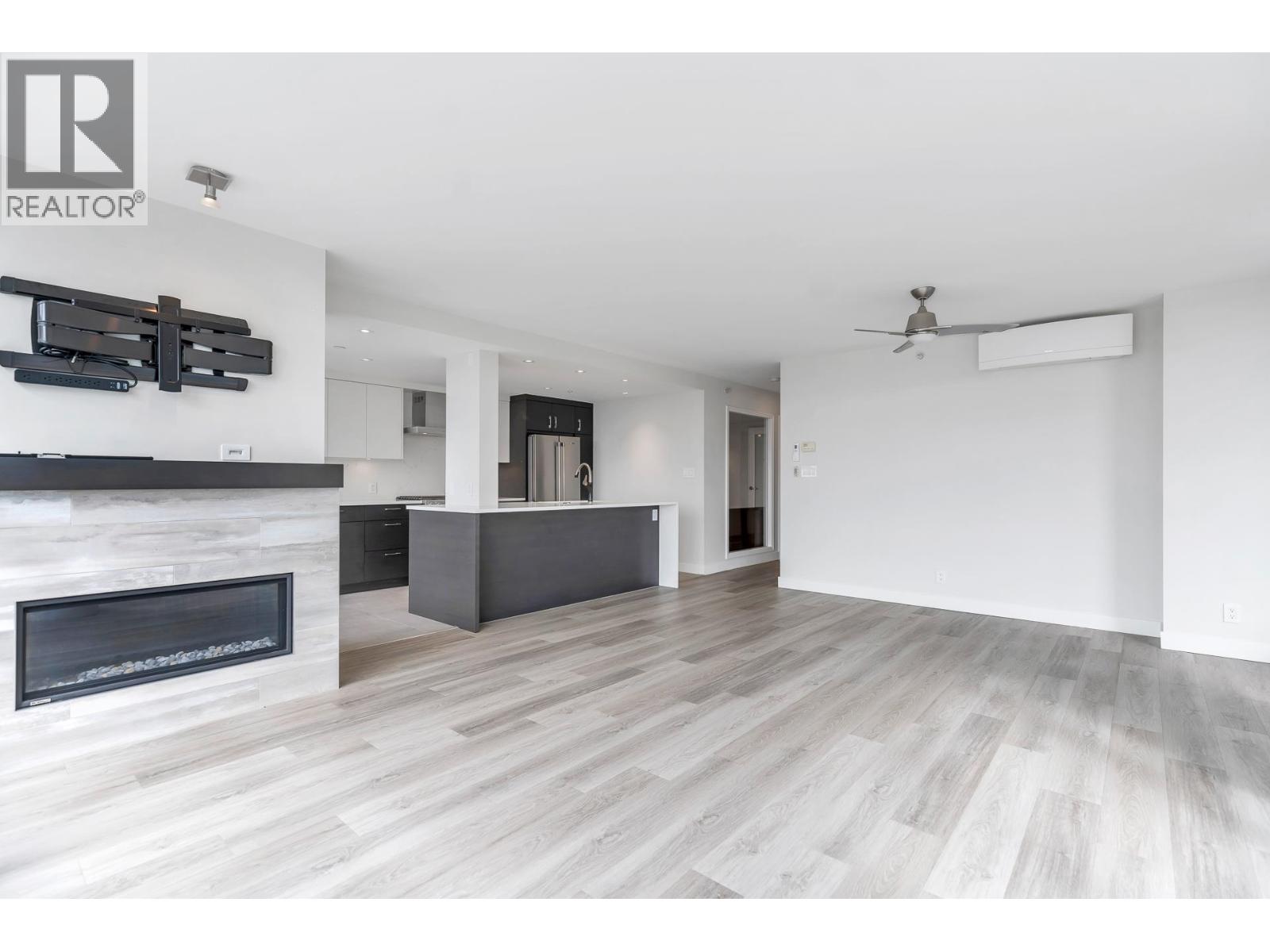 2706 198 Aquarius Mews, Vancouver, British Columbia  V6Z 2Y4 - Photo 9 - R3018169