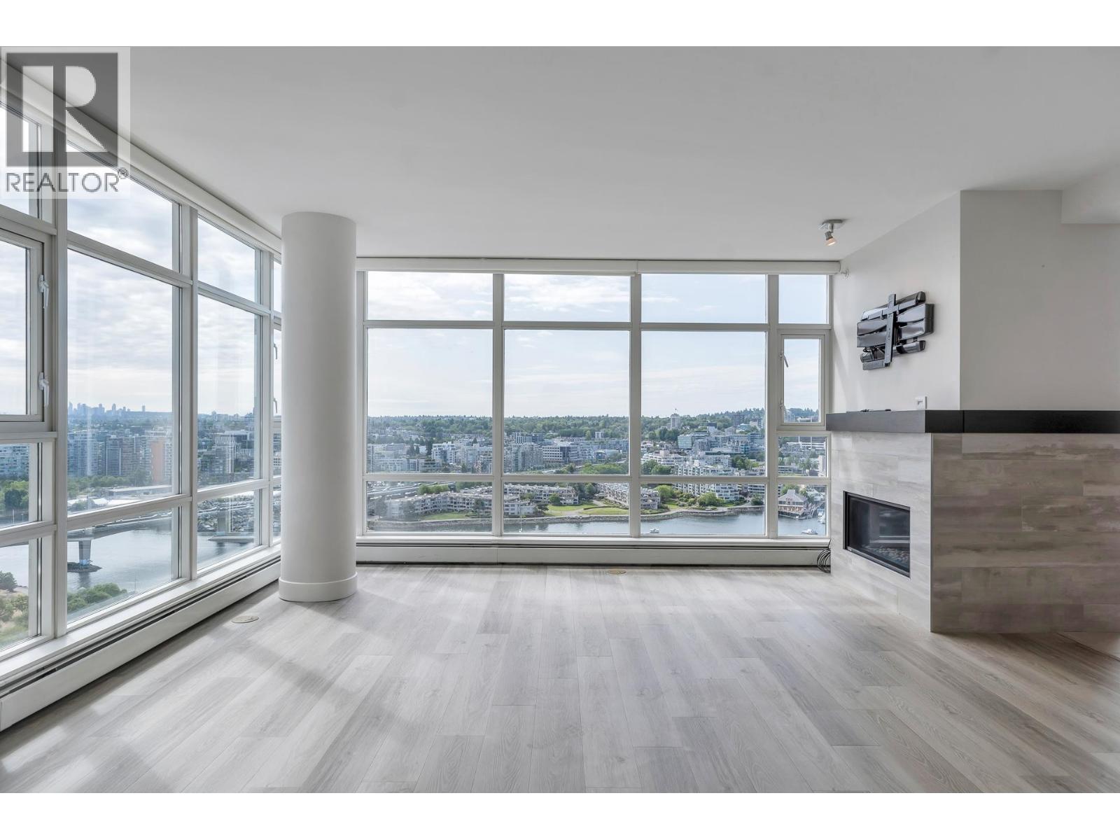2706 198 Aquarius Mews, Vancouver, British Columbia  V6Z 2Y4 - Photo 4 - R3018169