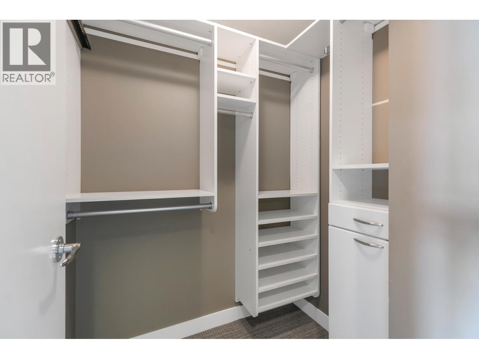 2706 198 Aquarius Mews, Vancouver, British Columbia  V6Z 2Y4 - Photo 25 - R3018169