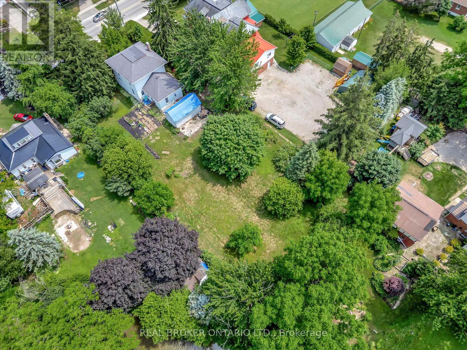 16 Stover Street S, Norwich (Norwich Town), Ontario  N0J 1P0 - Photo 40 - X12423940
