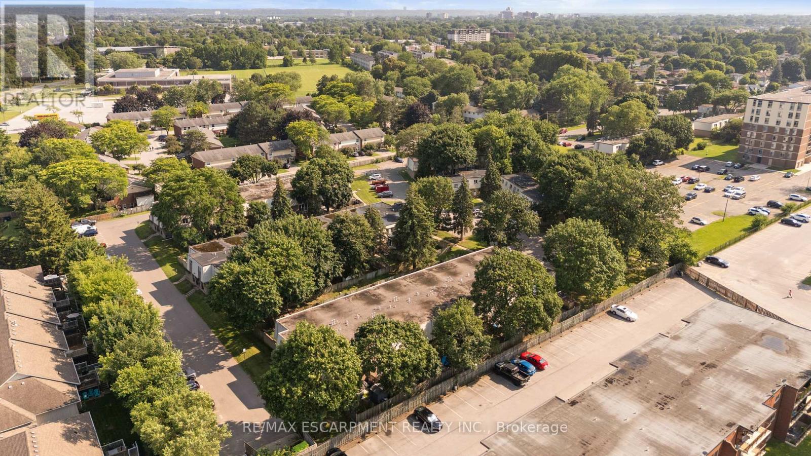 150 - 17 Old Pine Trail, St. Catharines (Carlton/bunting), Ontario  L2M 6P9 - Photo 39 - X12423948