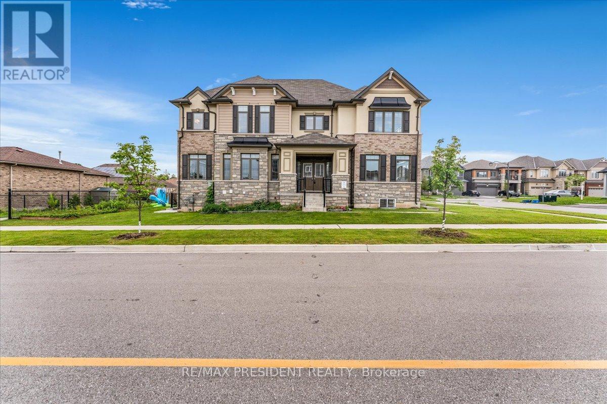 22 SLEETH STREET, Brantford, Ontario