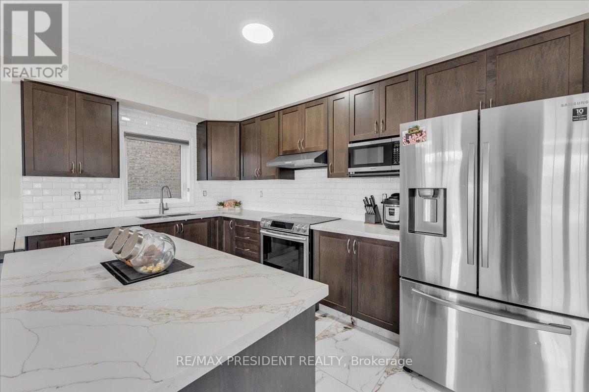 22 Sleeth Street, Brantford, Ontario  N3S 0J7 - Photo 12 - X12424053