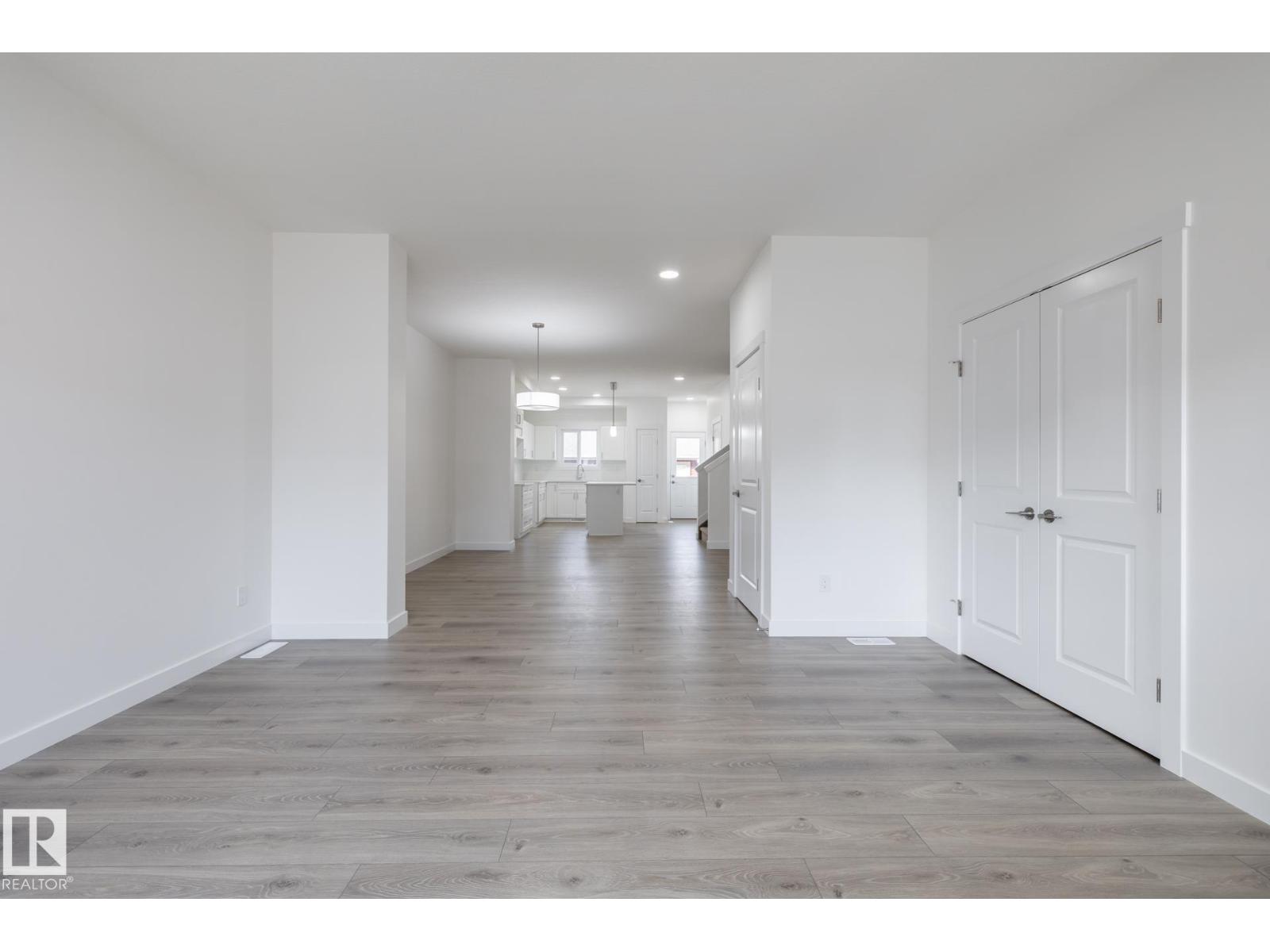 1262 Keswick Dr Sw, Edmonton, Alberta  T6W 5P2 - Photo 5 - E4459218