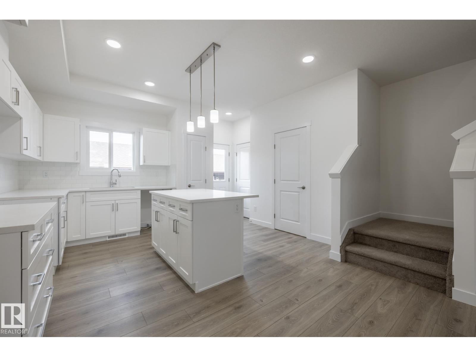 1262 Keswick Dr Sw, Edmonton, Alberta  T6W 5P2 - Photo 7 - E4459218