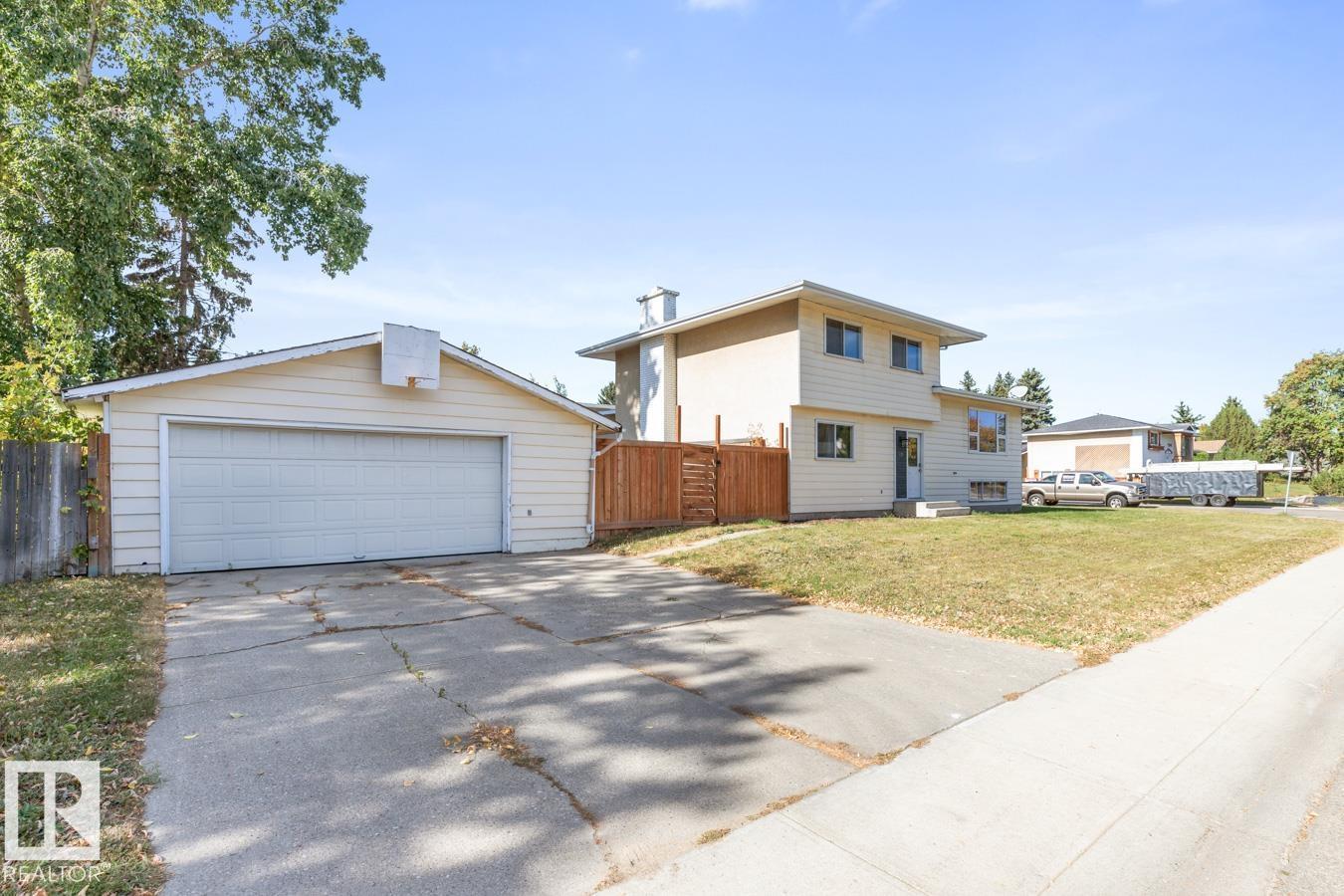 121 Georgian Wy, Sherwood Park, Alberta  T8A 2W3 - Photo 2 - E4459220