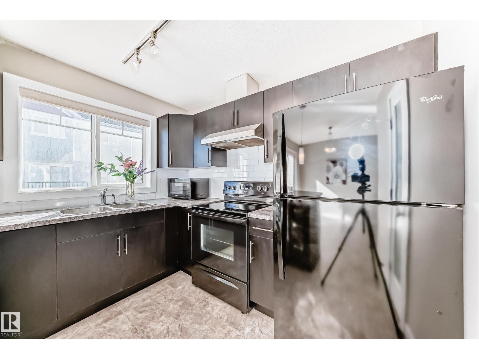 #95 9535 217 St Nw, Edmonton, Alberta  T5T 4P5 - Photo 11 - E4459221