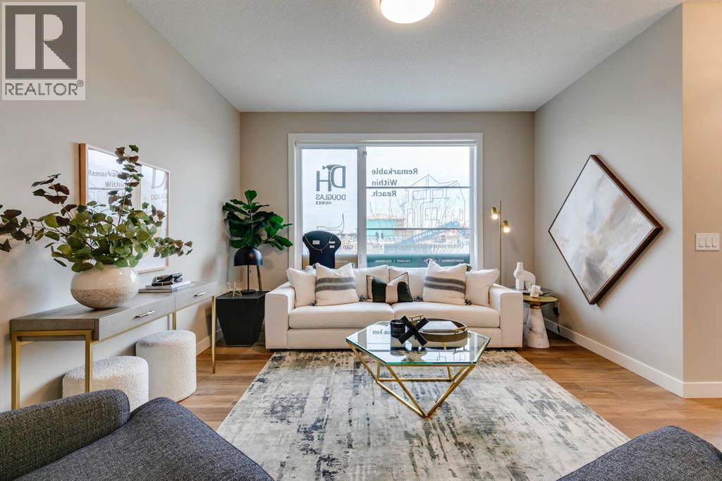 77 Sora Gate Se, Calgary, Alberta  T3S 0A7 - Photo 5 - A2255070