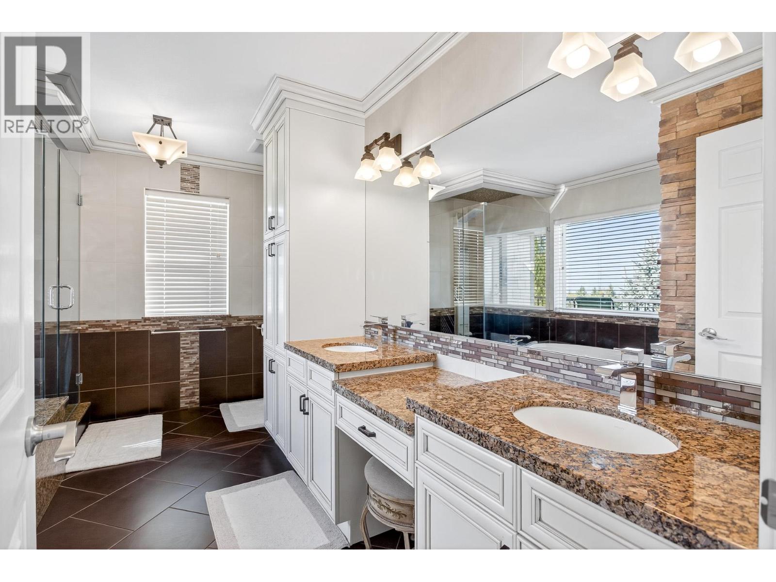 1527 Greenstone Court, Coquitlam, British Columbia  V3E 2W2 - Photo 26 - R3050319