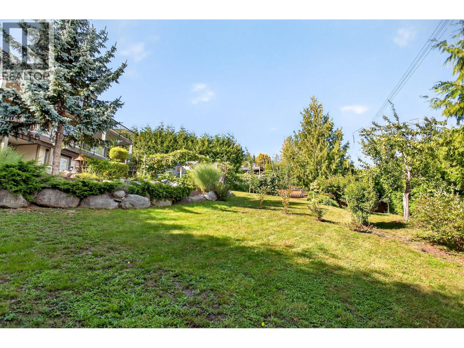 1527 Greenstone Court, Coquitlam, British Columbia  V3E 2W2 - Photo 40 - R3050319