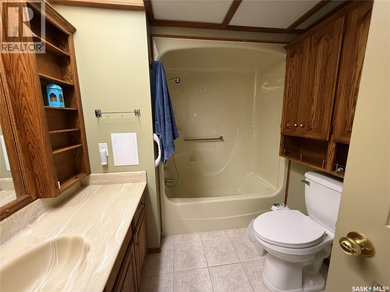 8 275 Alpine Crescent, Swift Current, Saskatchewan  S9H 4T5 - Photo 22 - SK019252