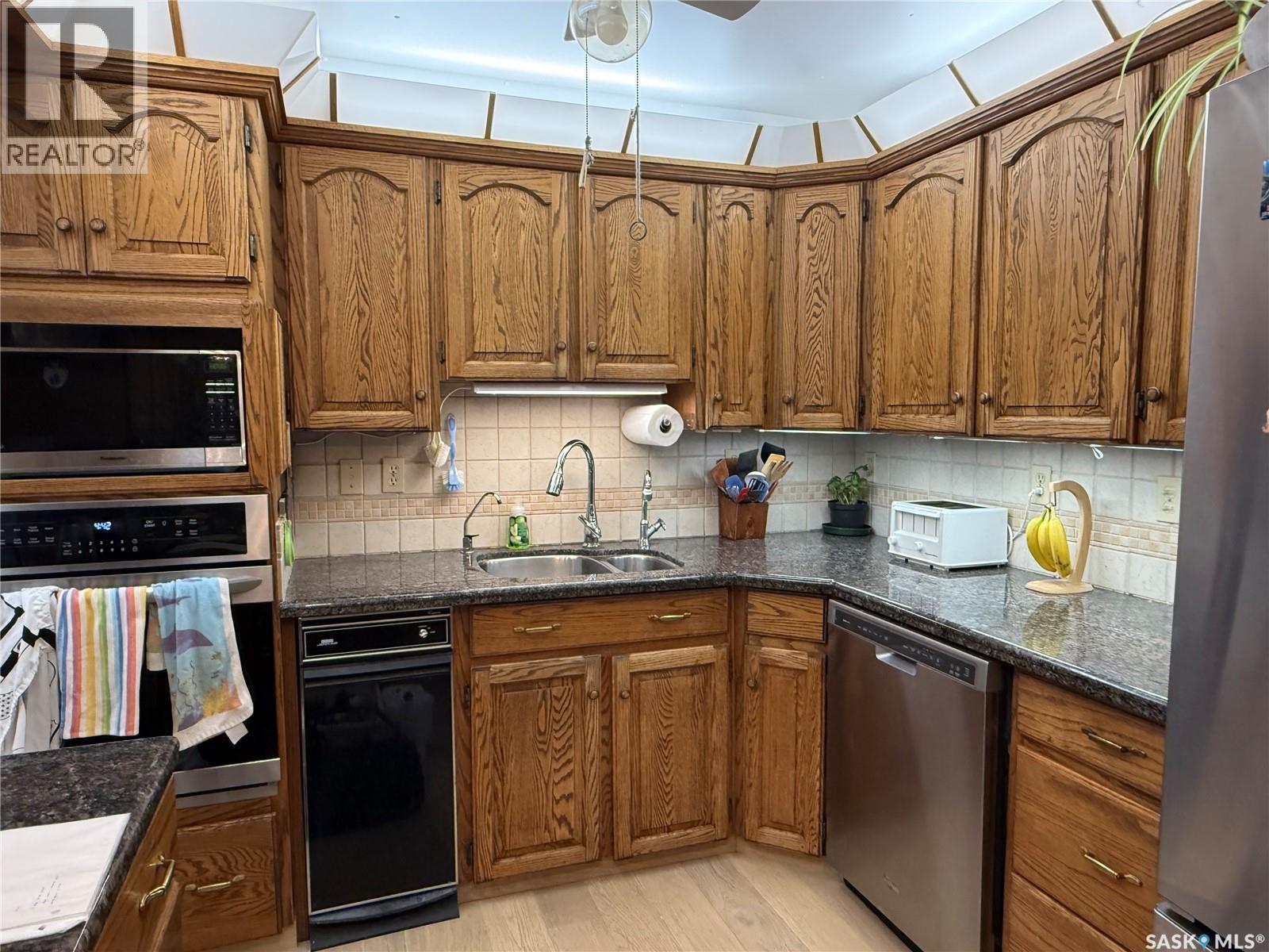8 275 Alpine Crescent, Swift Current, Saskatchewan  S9H 4T5 - Photo 8 - SK019252