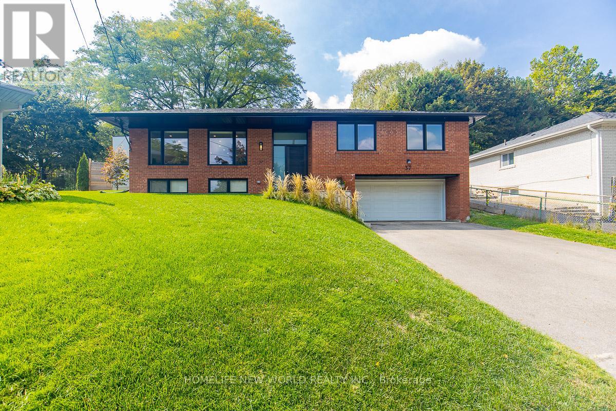 37 SHOULDICE COURT, Toronto, Ontario