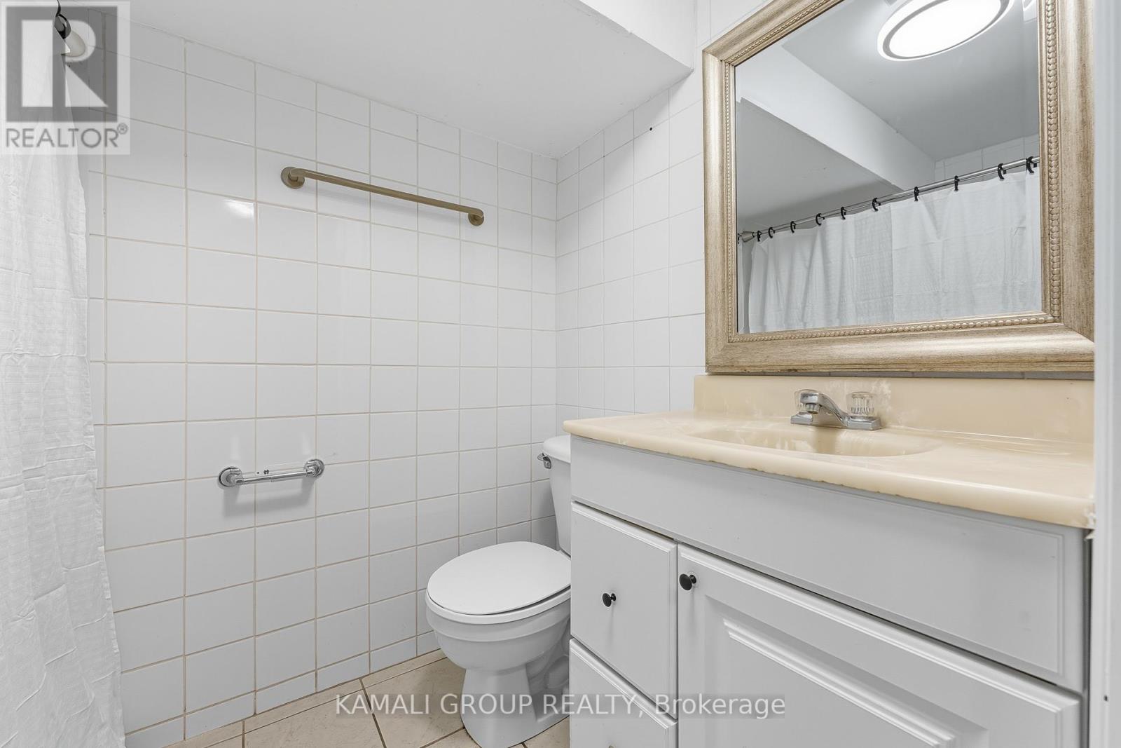 265 Penn Avenue, Newmarket, Ontario  L3Y 2S4 - Photo 35 - N12394189