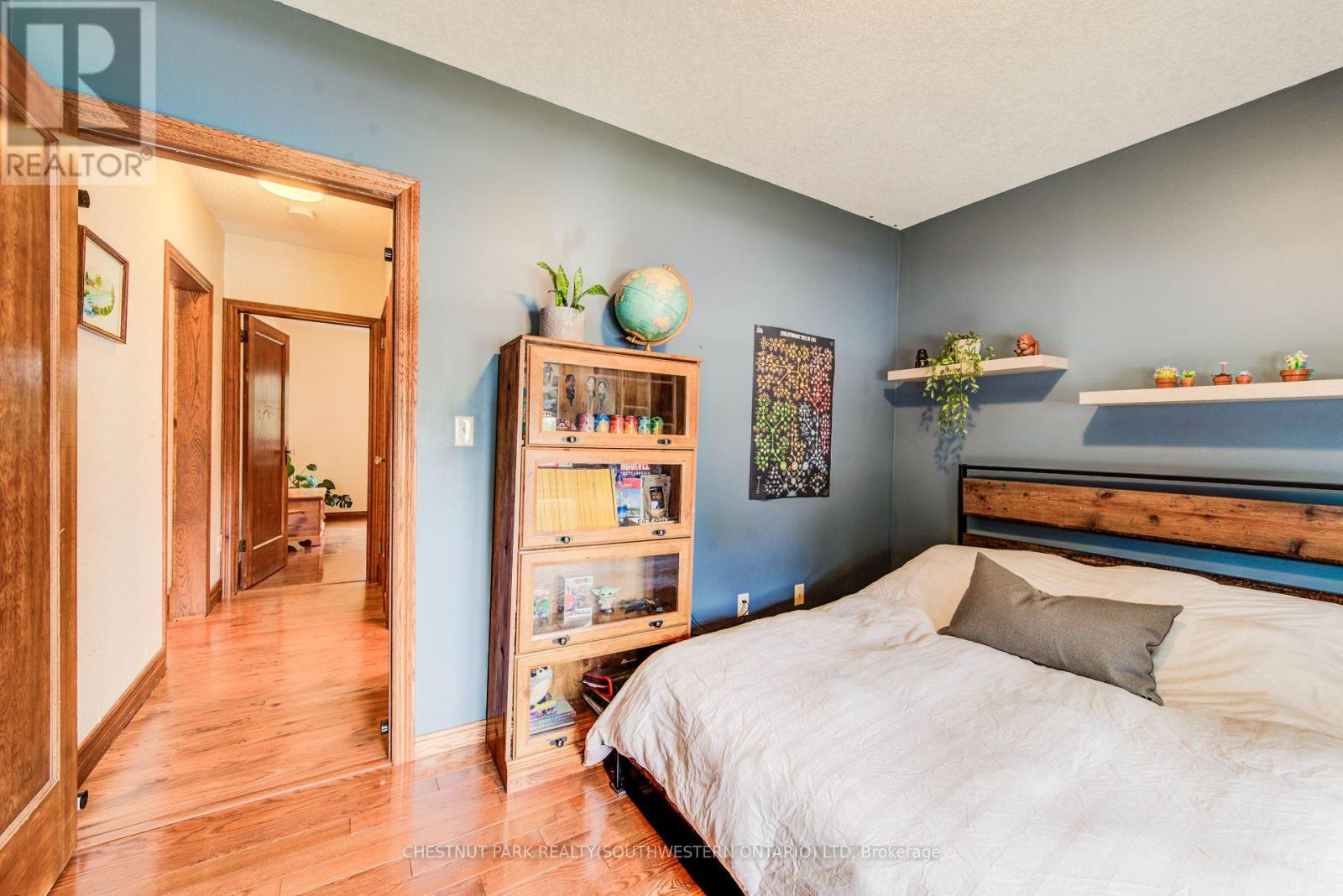 1105 Queen's Bush Road, Wellesley, Ontario  N0B 2T0 - Photo 18 - X12423818