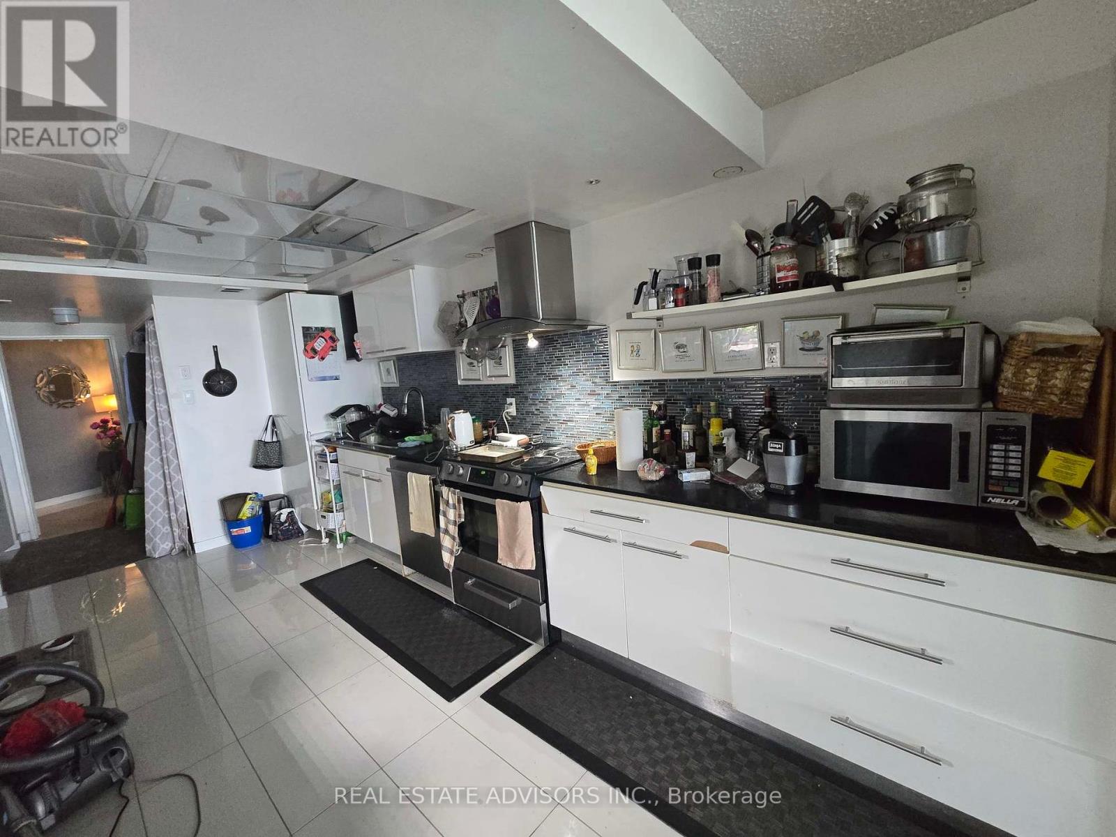 2306 - 2010 Islington Avenue, Toronto, Ontario  M9P 3S8 - Photo 3 - W12422386