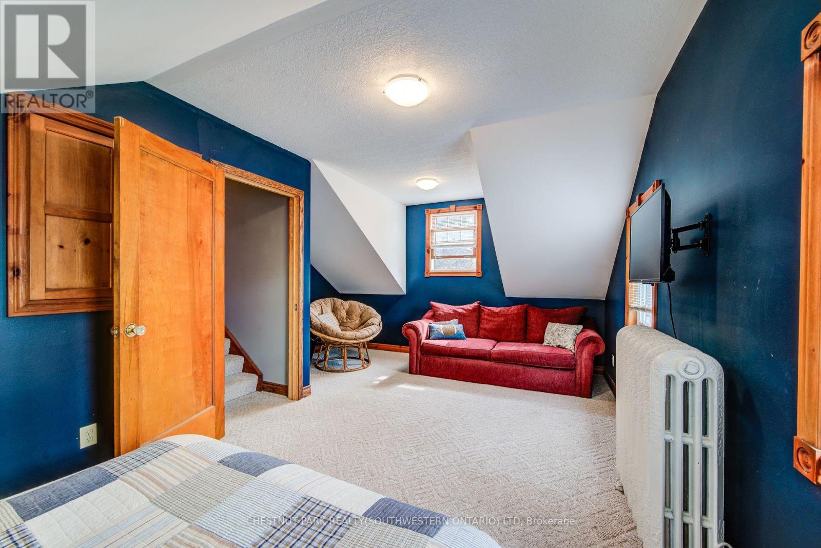 1105 Queen's Bush Road, Wellesley, Ontario  N0B 2T0 - Photo 31 - X12423818
