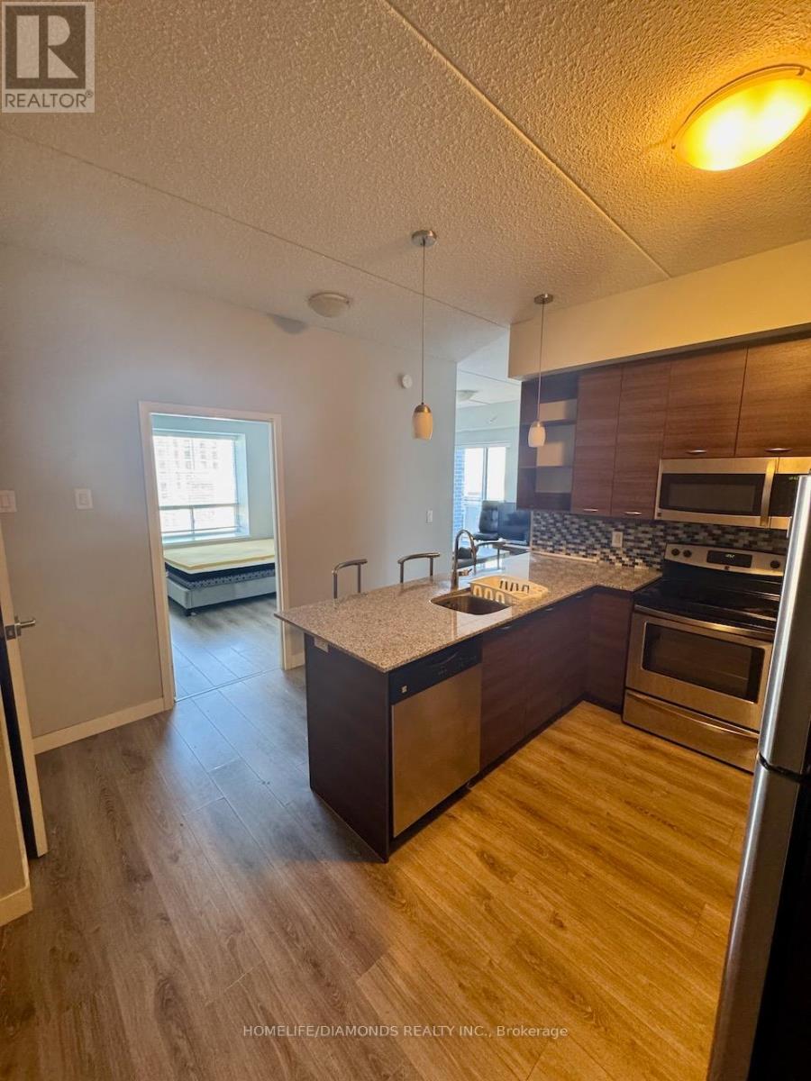 1705 - 318 Spruce Street, Waterloo, Ontario  N2L 3M7 - Photo 10 - X12412614