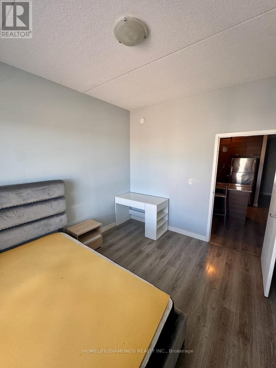1705 - 318 Spruce Street, Waterloo, Ontario  N2L 3M7 - Photo 18 - X12412614