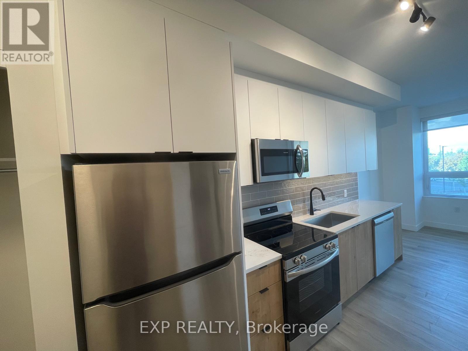 202 - 1600 James Naismith Drive, Ottawa, Ontario  K1B 5N8 - Photo 8 - X12423514