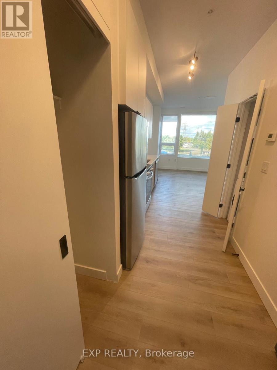 202 - 1600 James Naismith Drive, Ottawa, Ontario  K1B 5N8 - Photo 2 - X12423514